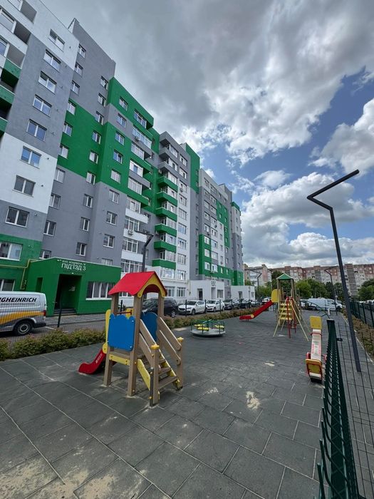 Комфортна 2-кім. квартира в зданій і заселеній новобудові!