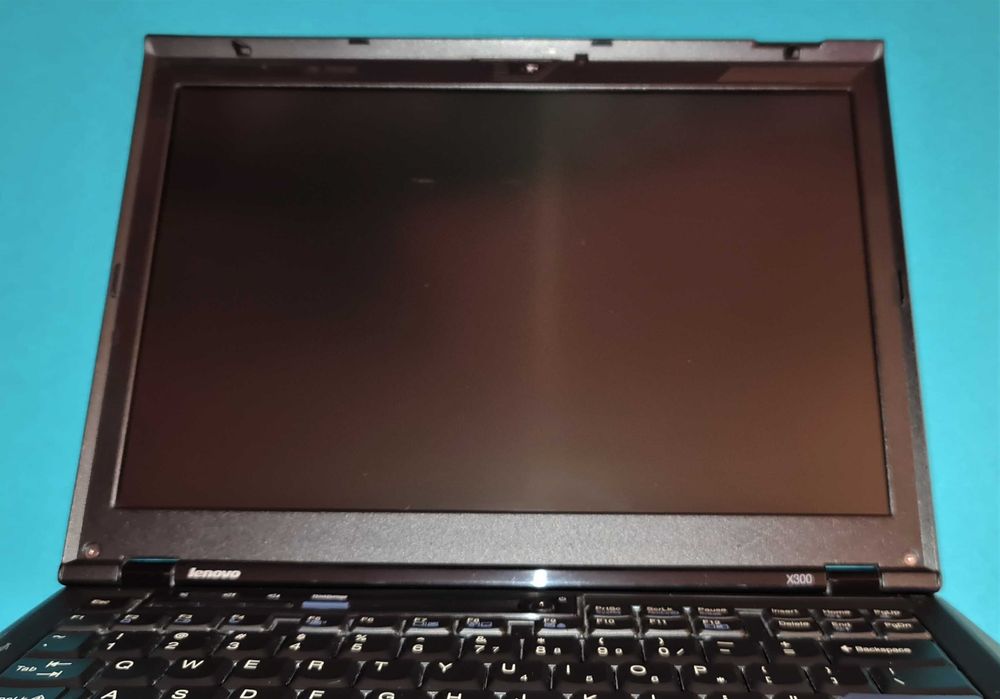 Lenovo X300 64GB SSD 4GB RAM