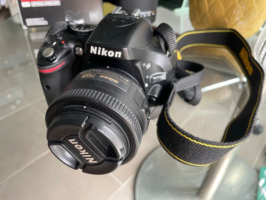 Nikon D5200 sem objectivas