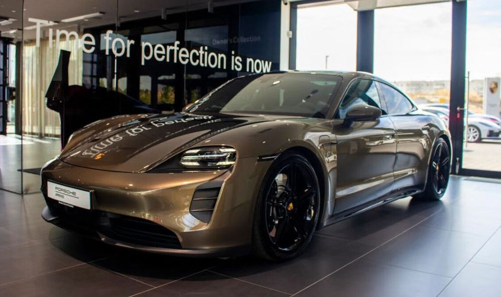 Porsche Taycan