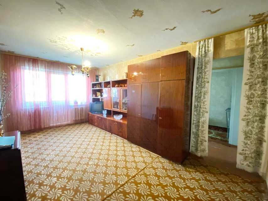 Продаю 3-кімнатну квартиру в районі ПТЗ, вул. Південна.ц6