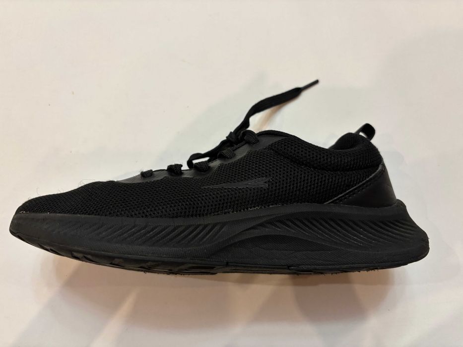 Buty sportowe Sprandi rozmiar 38