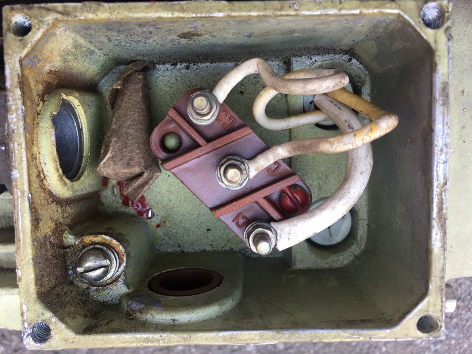 Электродвигатель 4 кВт 4АМХД100S2 на деревообрабатывающий станок 380 В