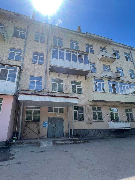 2к в спальному районі, цікаве планування