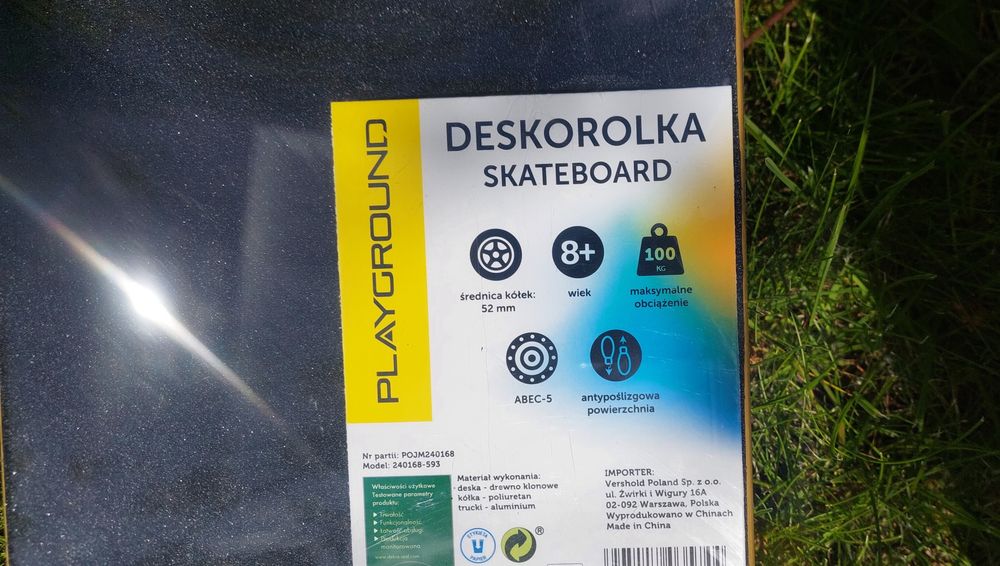 Deskorolka playground skateboard NOWA