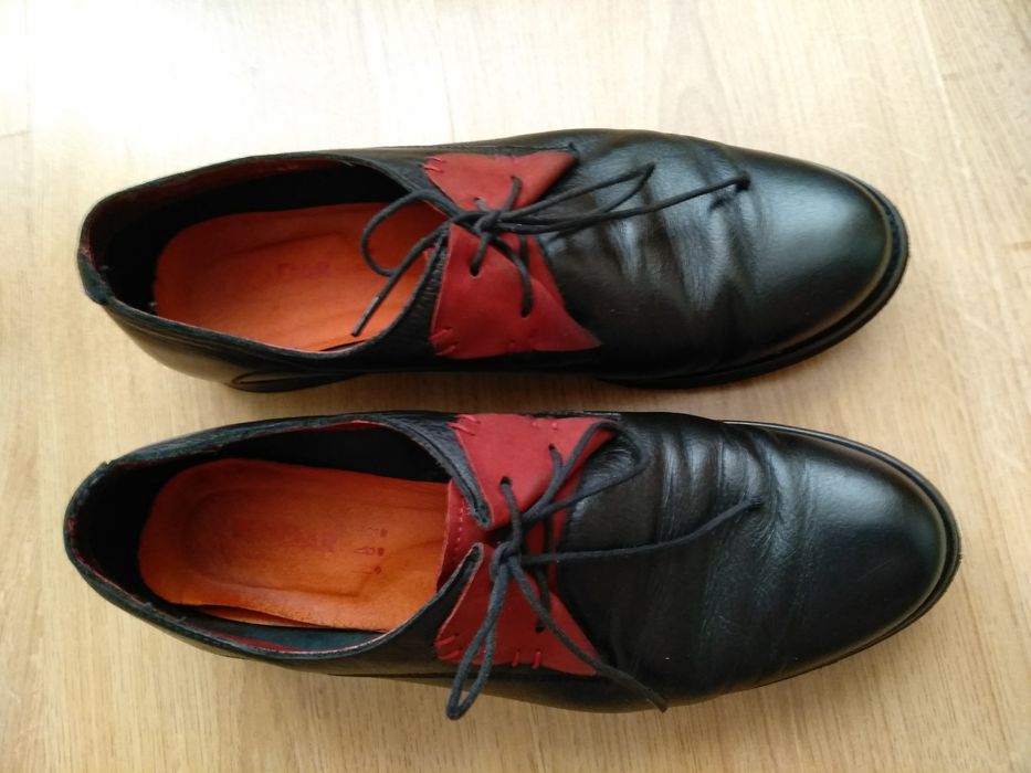 Чоловічі шкіряні туфлі