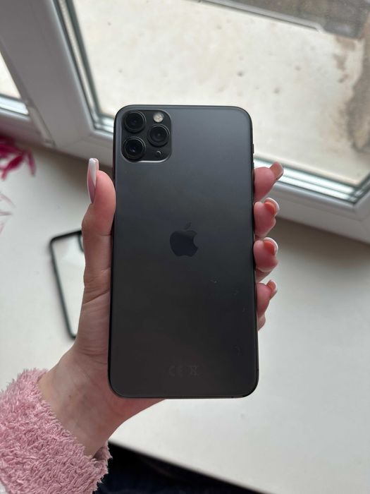 IPhone 11 Pro Max 256 Gb в гарному стані, все працює: 7 000 грн ...