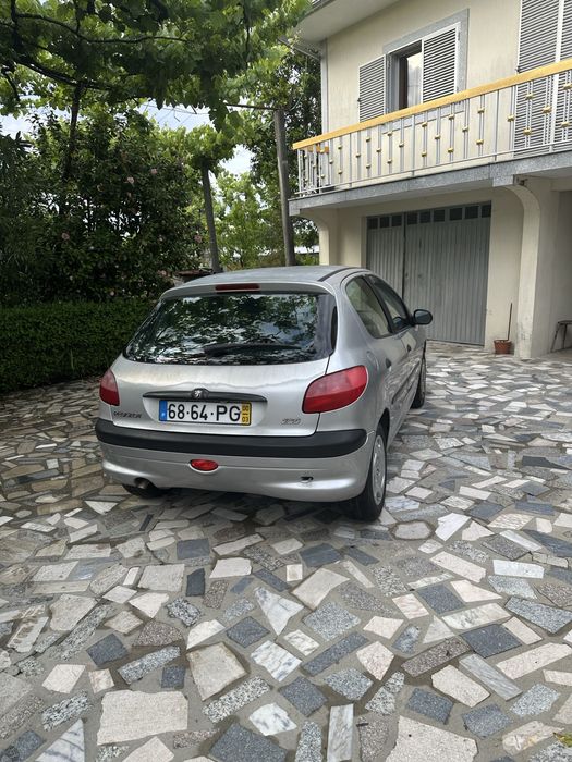 Peugeot 206 1100cc
