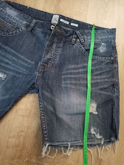Продам джинсові шорти, розмір 2 XL