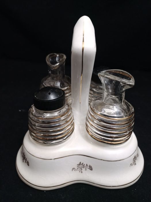 Galheteiro antigo em porcelana da Royal China Vigo