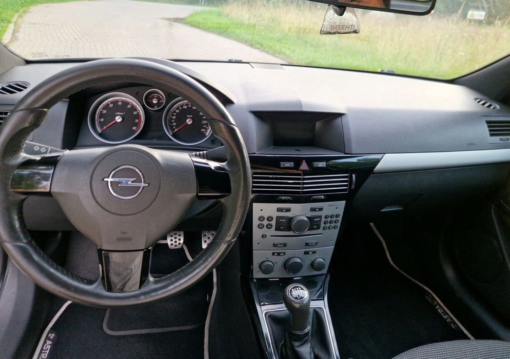 Opel Astra H GTC 2.0 Turbo 200KM.