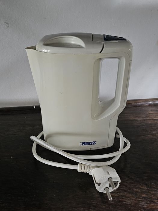 Czajnik elektryczny  2 sztuki mestro i tefal