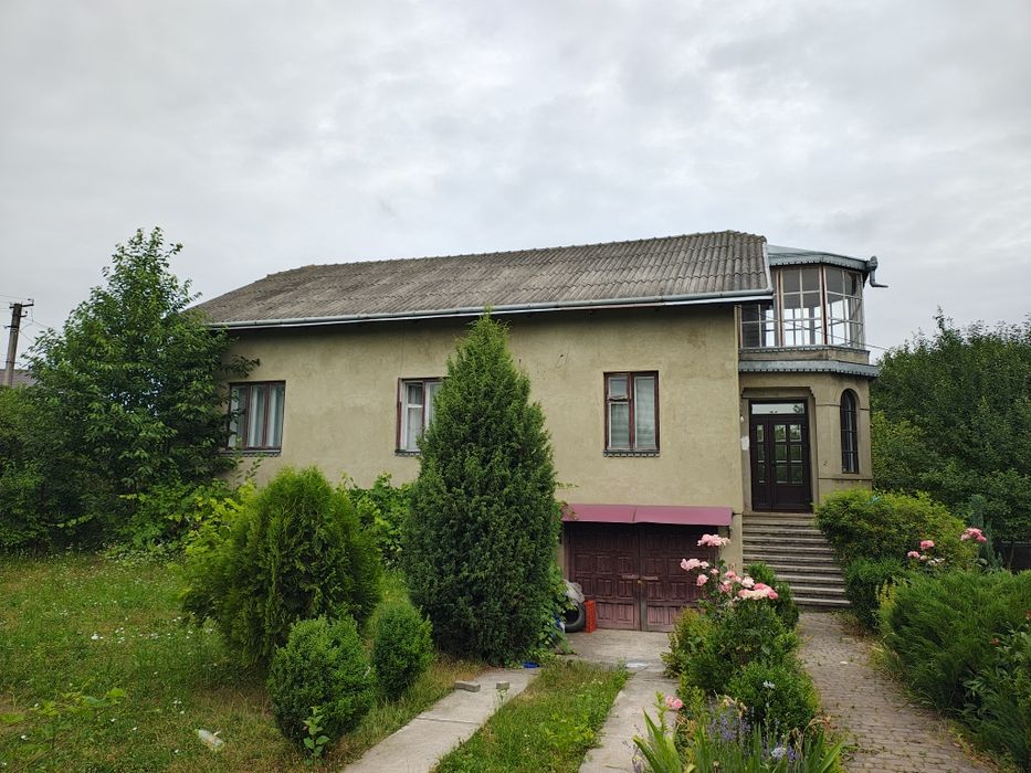 Будинок в чудовій локації в Тлумачі