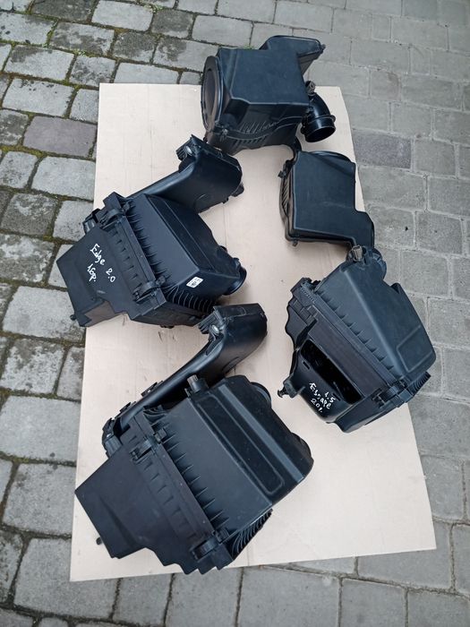 Корпус повітряного фільтра Ford Kuga Escape MK3  Edge