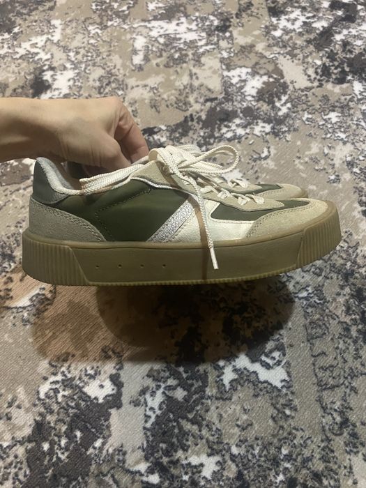 Кеди Страдівріус.