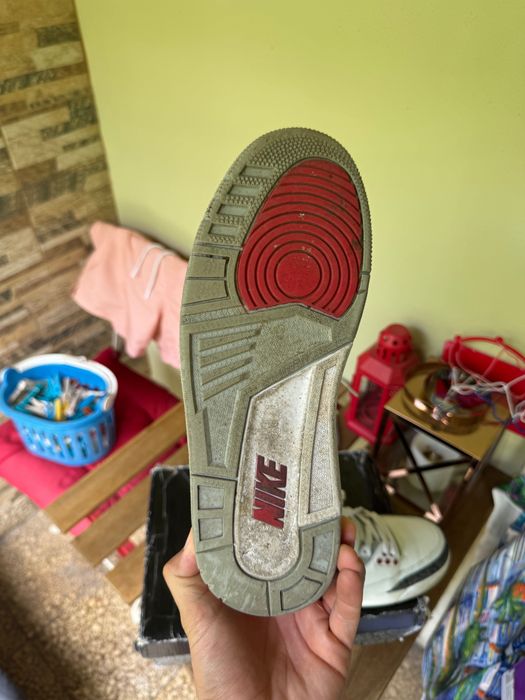 Jordan 3 Fire Red