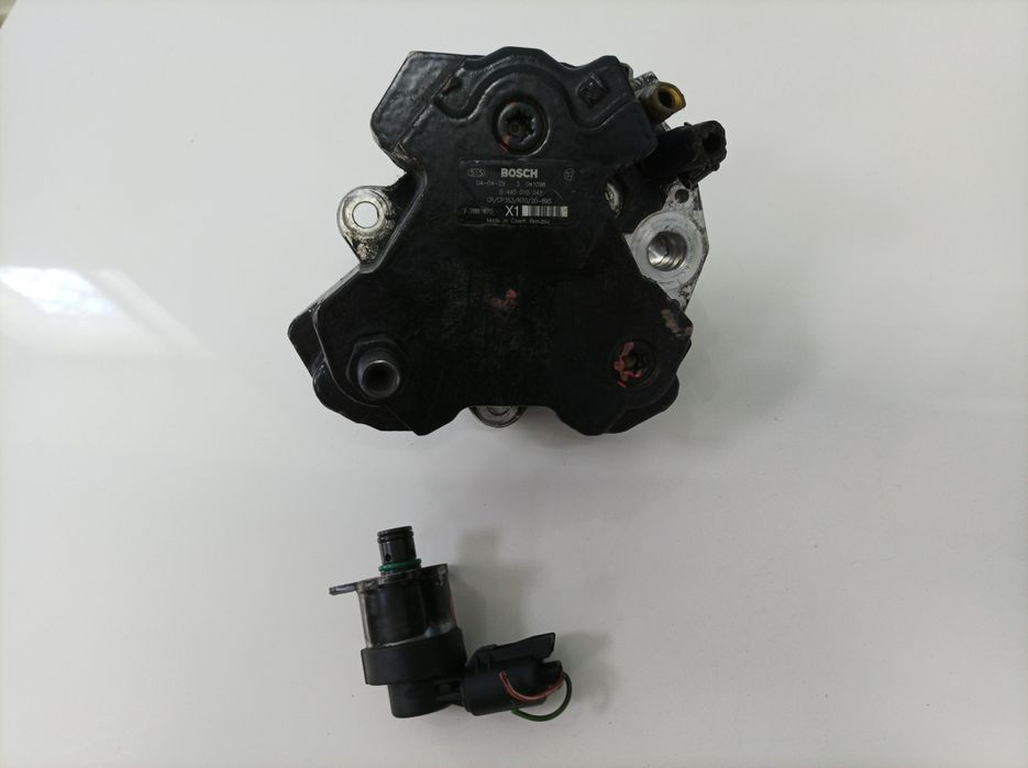 Топливный насос, Bosch 0 445 010 ,BMW 3.0 D045