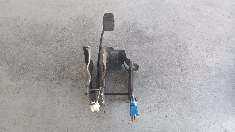 Pedal Da Embraiagem Dacia Duster I