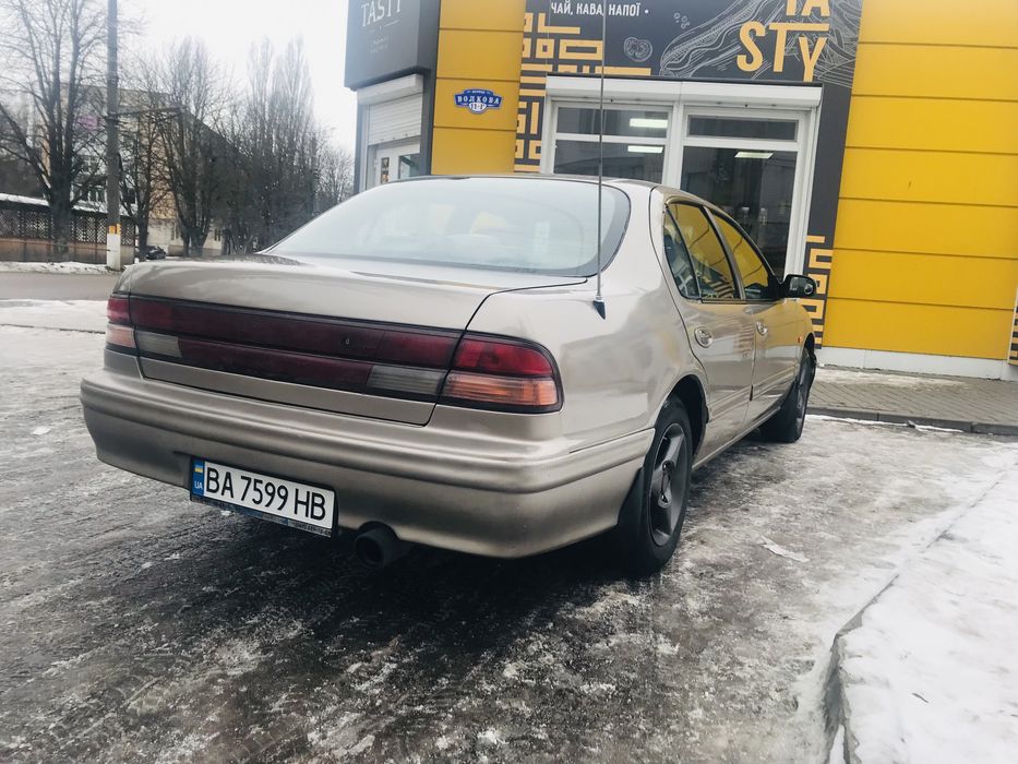 Продам Нісан Максима