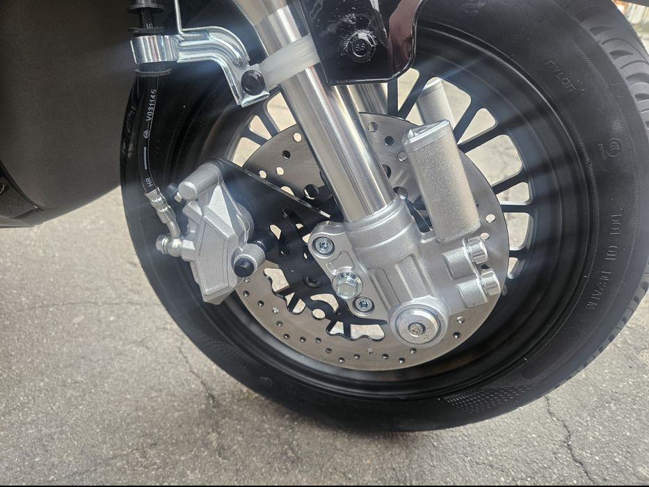 Электроскутер Corso Speedfire 2500W 72V/30Ah