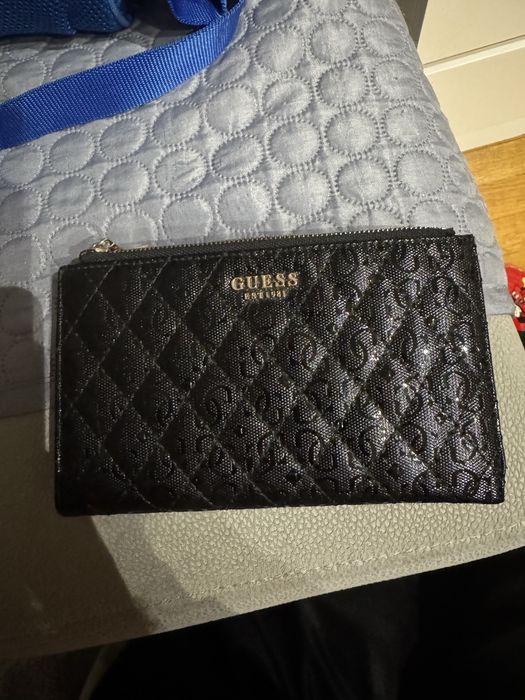 Carteira guess nova
