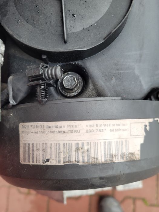 Silnik kompletny 2.0 tdi BRU Volkswagen skoda audi seat