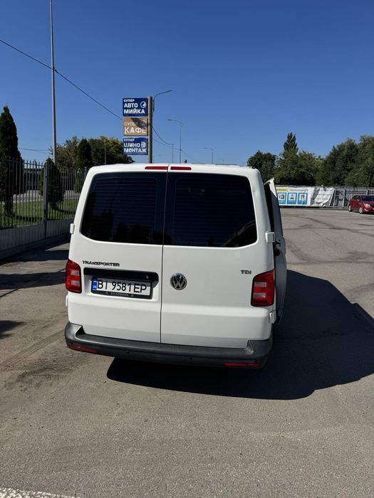 Volkswagen Transporter 2017 VIN WV1ZZZ7HZHH092189 фото оголошення 3 з 9