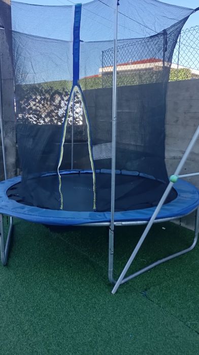 Trampolim  como novo