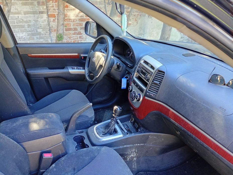 Sprzedam Hyundai Santa fe w całości na części