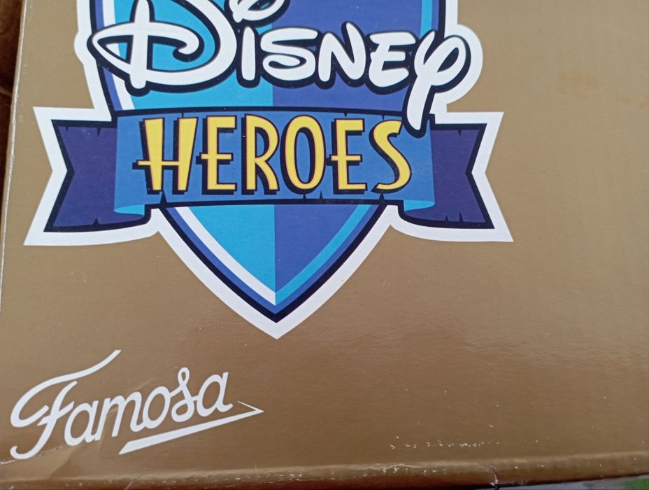 Disney Heróis conjunto na selva