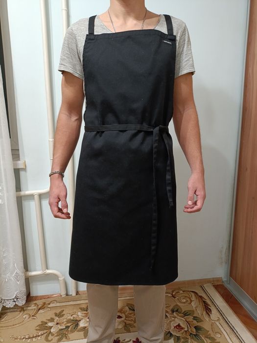 Чорний фартух для роботи