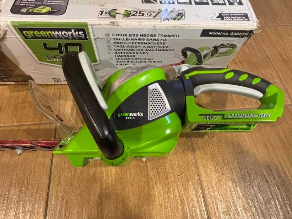 Nożyce do żywopłotu Greenworks 40V