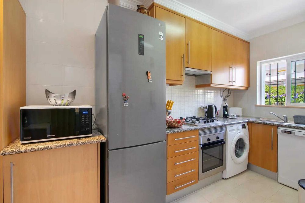 T2 a 3 km da praia com piscina - Encosta São José by Gabi Miguel