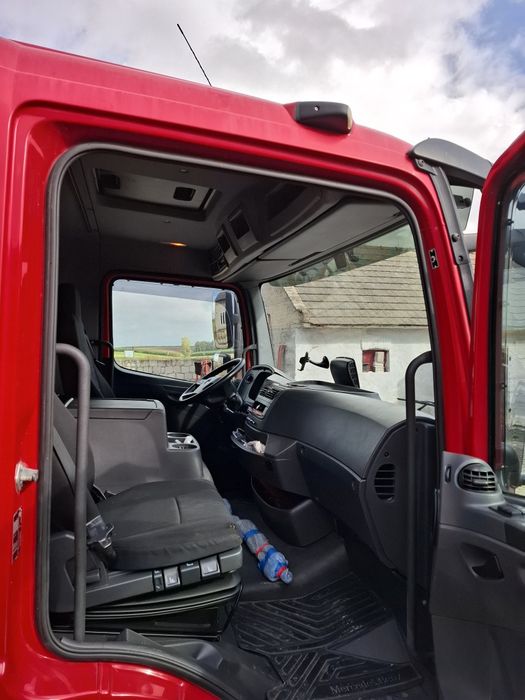 Sprzedam Mercedes Benz atego 818 pomoc drogowa lub zamiana