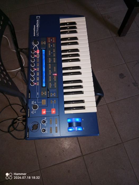Sprzedam syntezator
