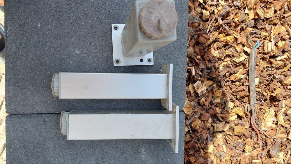 Nogi meblowe aluminiowe 3 sztuki