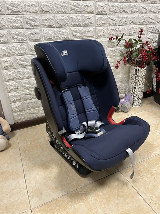 Автокрісло Britax Romer ADVANSAFIX IV R Група 1/2/3 (9-36кг)