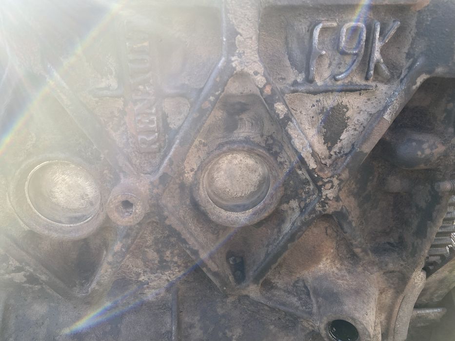 Двигун 1.9 dci F9K рено лагуна 2 Renault laguna 2  мотор кпп