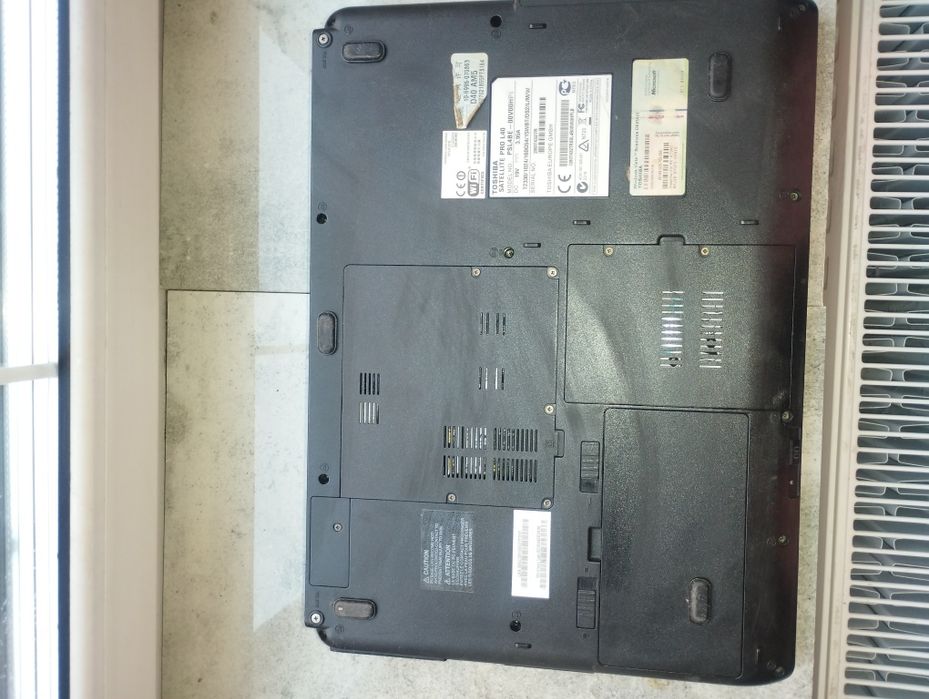 Laptop Toshiba PSL4BE