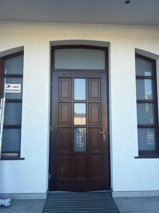 Drzwi wejściowe drewniane