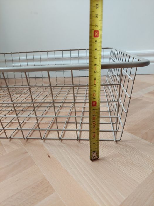Kosz metalowy do szafy wnękowej na szynach szerokość 59cm