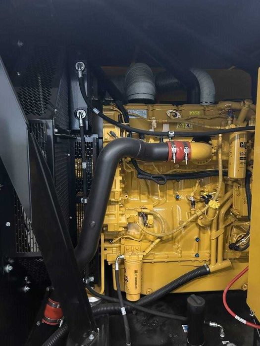 Дизельний генератор Caterpillar DE 850 EO