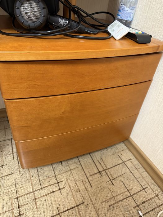 Меблі у спальню, комод