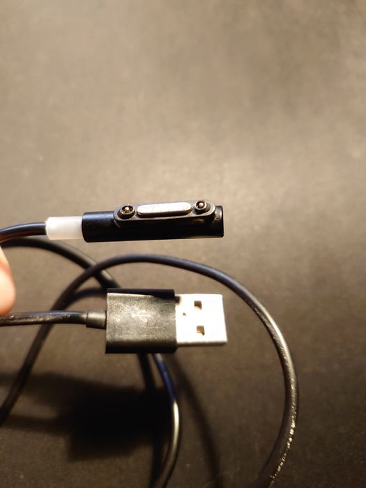 Kabel ładujący do smartfonów Sony Xperia
