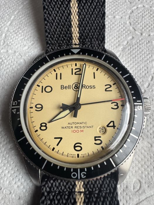 Bell & Ross Br V2-92 Military Beige