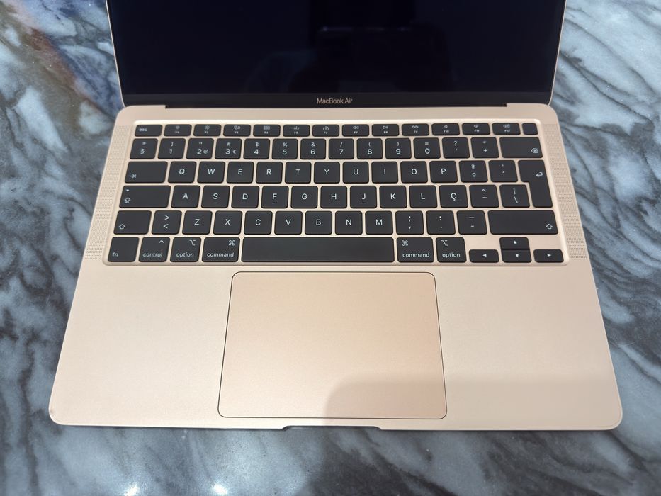 Macbook Air 2020