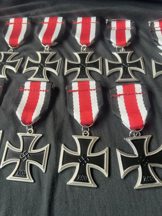 ZESTAW 10 krzyży żelaznych replik wehrmacht