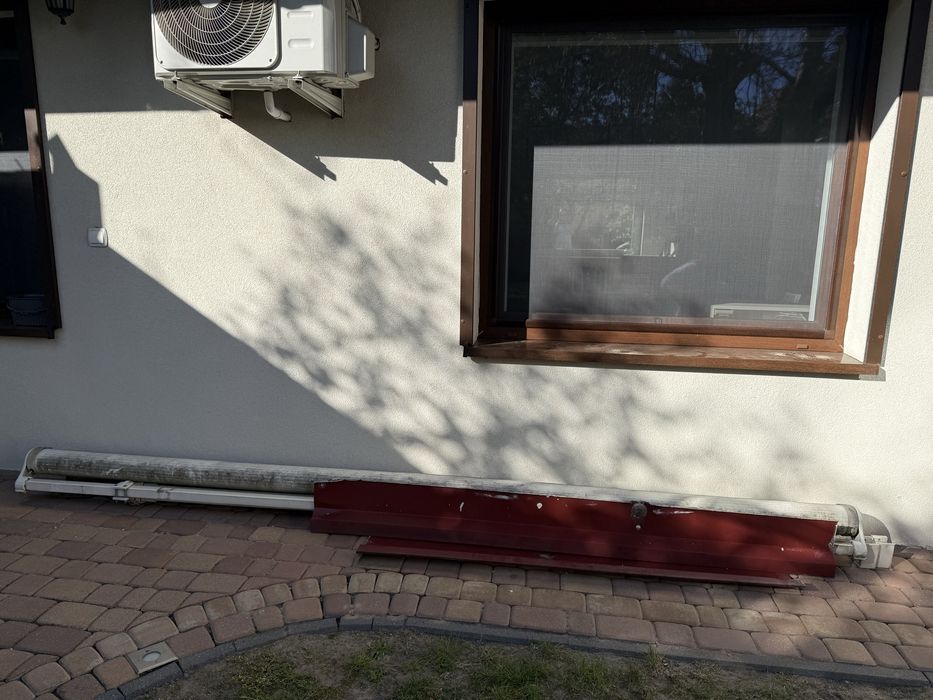 Markiza duża elektryczna 340cm