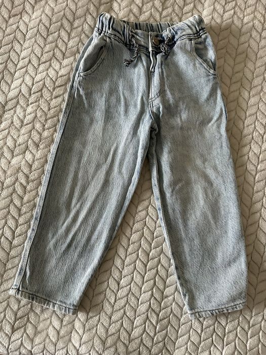 Продам детские джинсы и юбочку Zara