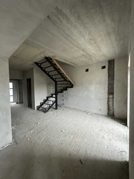 ГОТОВИЙ до ремонту ТаунХаус 132м2